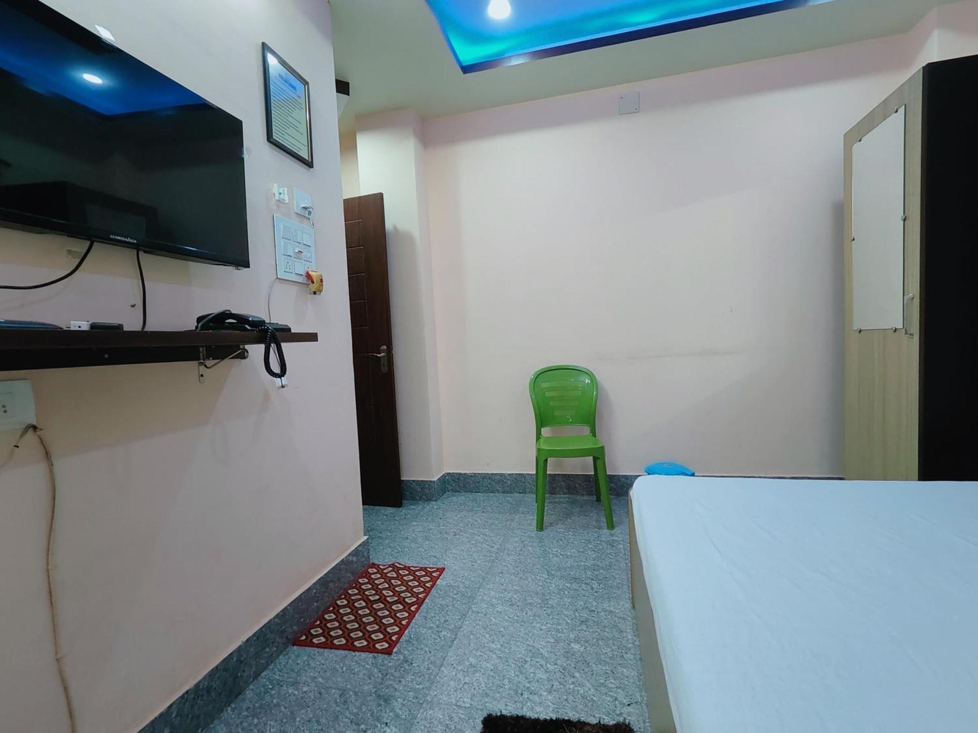 Gulab Lodge Siliguri Extérieur photo
