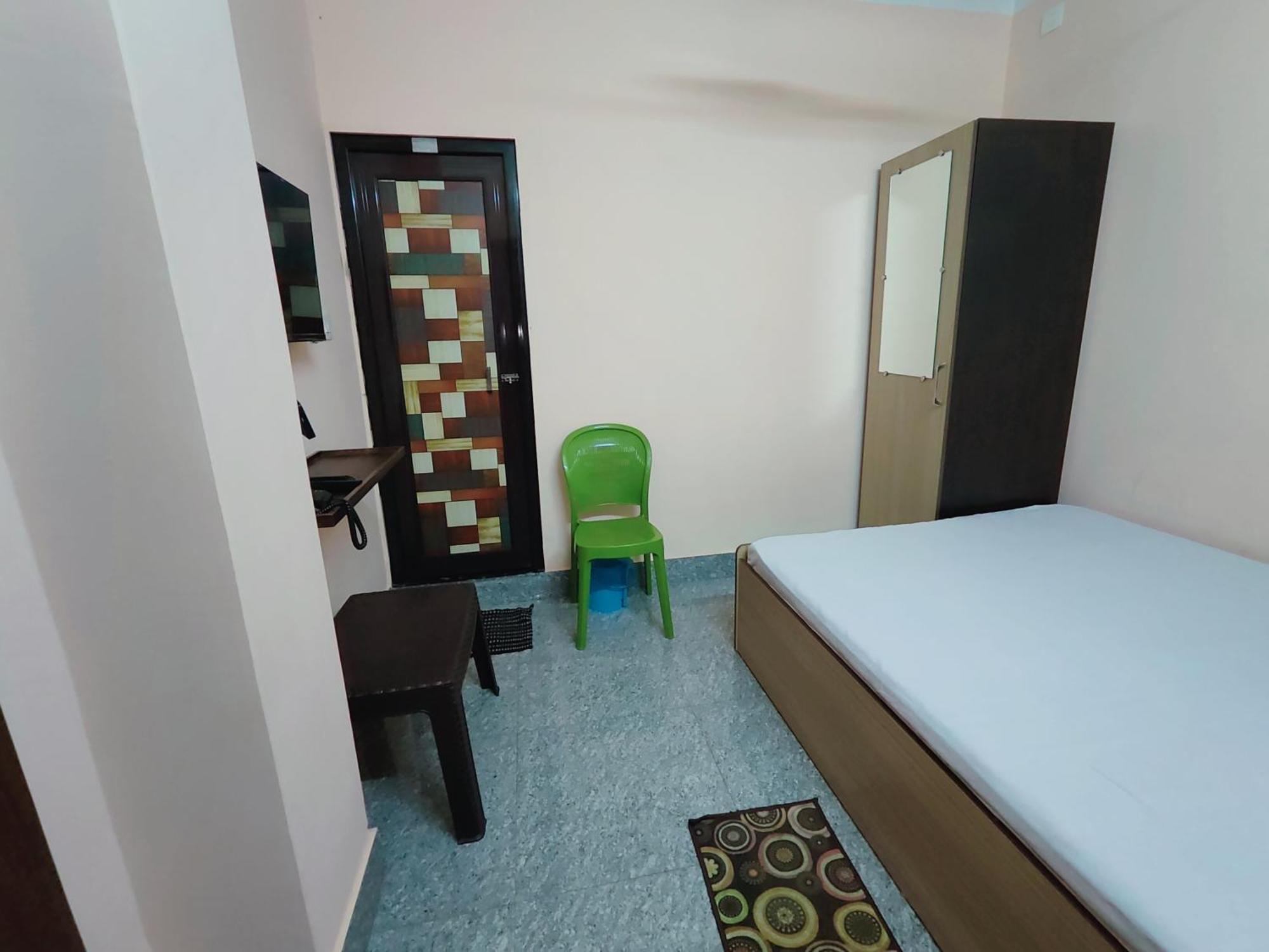 Gulab Lodge Siliguri Extérieur photo