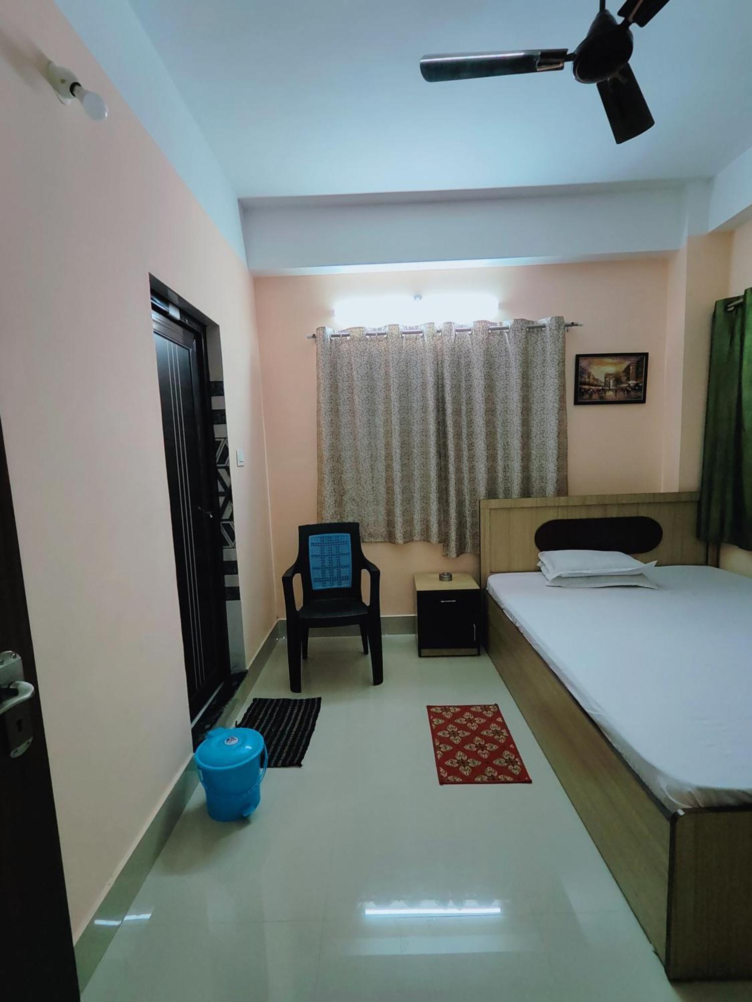 Gulab Lodge Siliguri Extérieur photo